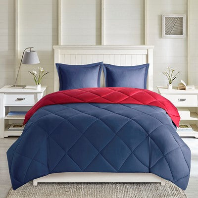 Madison Park Essentials Larkspur 3M Scotchgard Reversible Down Alt Comforter Set in Red / Navy, King MPE10-613
