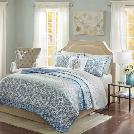 Madison Park Essentials Sybil Coverlet Set with Cotton Bed Sheets in Blue, Cal King MPE13-512