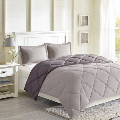 Madison Park Essentials Larkspur 3M Scotchgard Reversible Down Alt Comforter Set in Charcoal / Grey, King MPE10-616