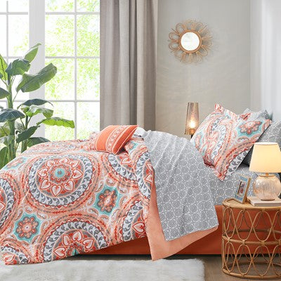 Madison Park Essentials Serenity Comforter Set with Cotton Bed Sheets in Coral, Cal King MPE10-208