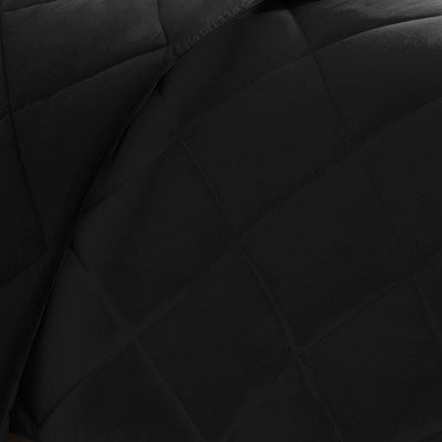 Madison Park Essentials Larkspur 3M Scotchgard Reversible Down Alt Comforter Set in Black / Black, Full / Queen BASI10-0282