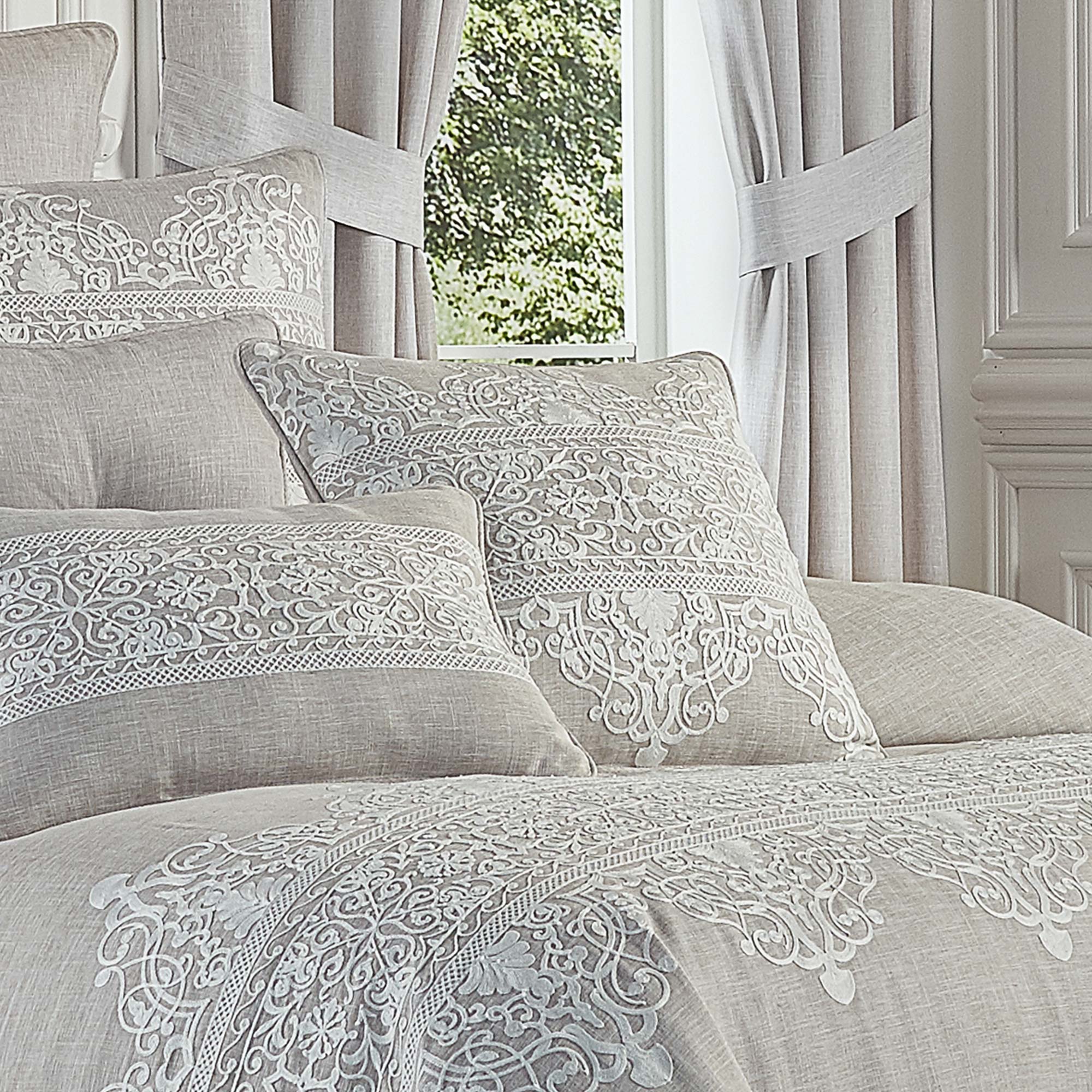 aimee-20-square-decorative-throw-pillow-3