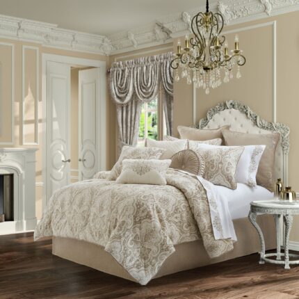 Braelynn Comforter Set