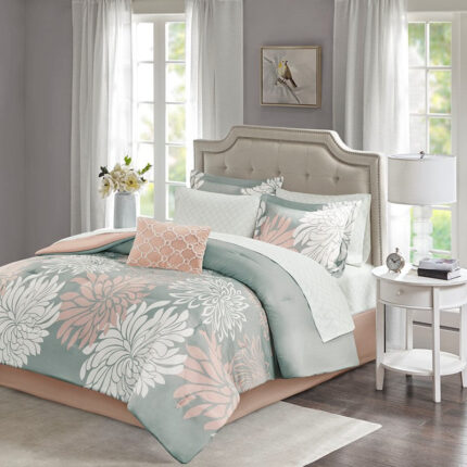 Madison Park Essentials Maible Comforter Set with Cotton Bed Sheets in Blush / Grey, Twin MPE10-859
