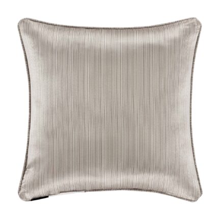 J Queen New York Luxembourg