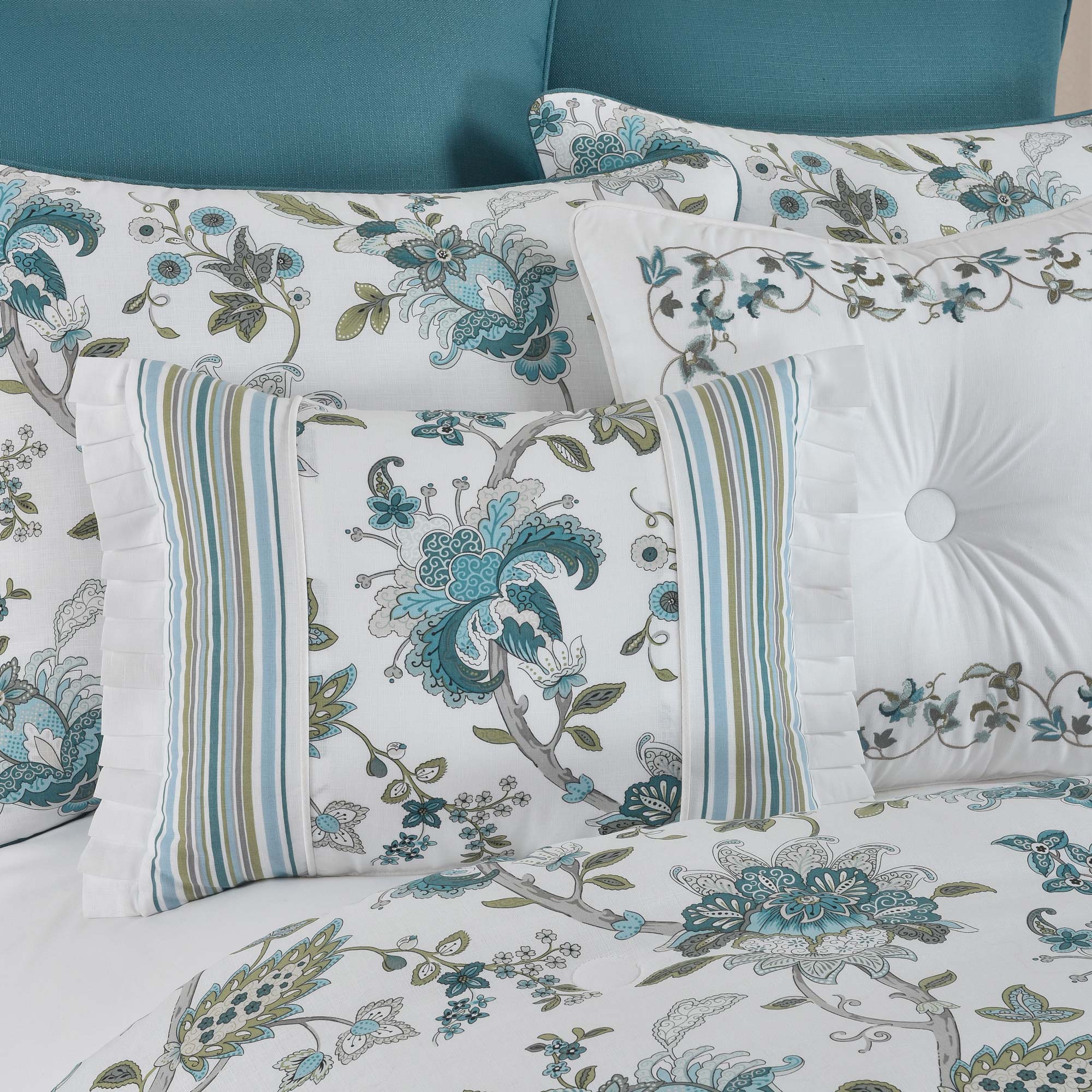 rosanna-boudoir-decorative-throw-pillow-teal-2