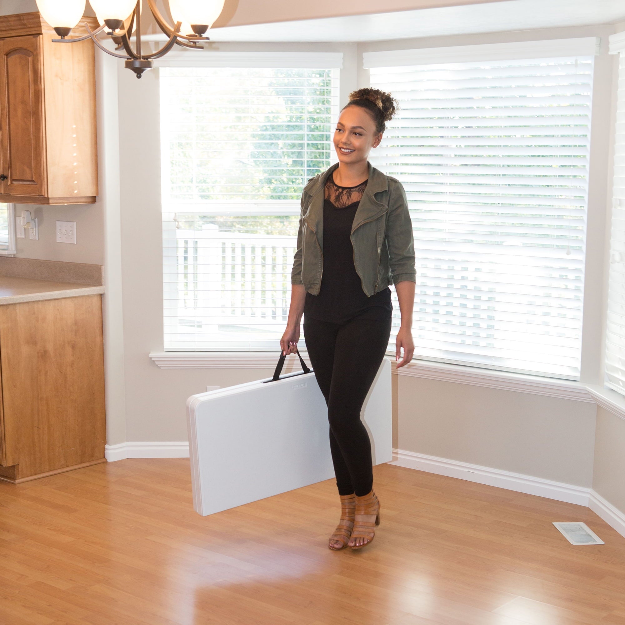 2404834a-bbe9-4e93-901b-38d89a8bfe53.cf1507160a56a9fe457360fe4c9444b6 13