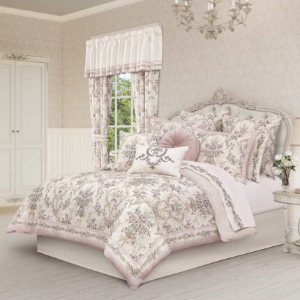 Avant Comforter Set