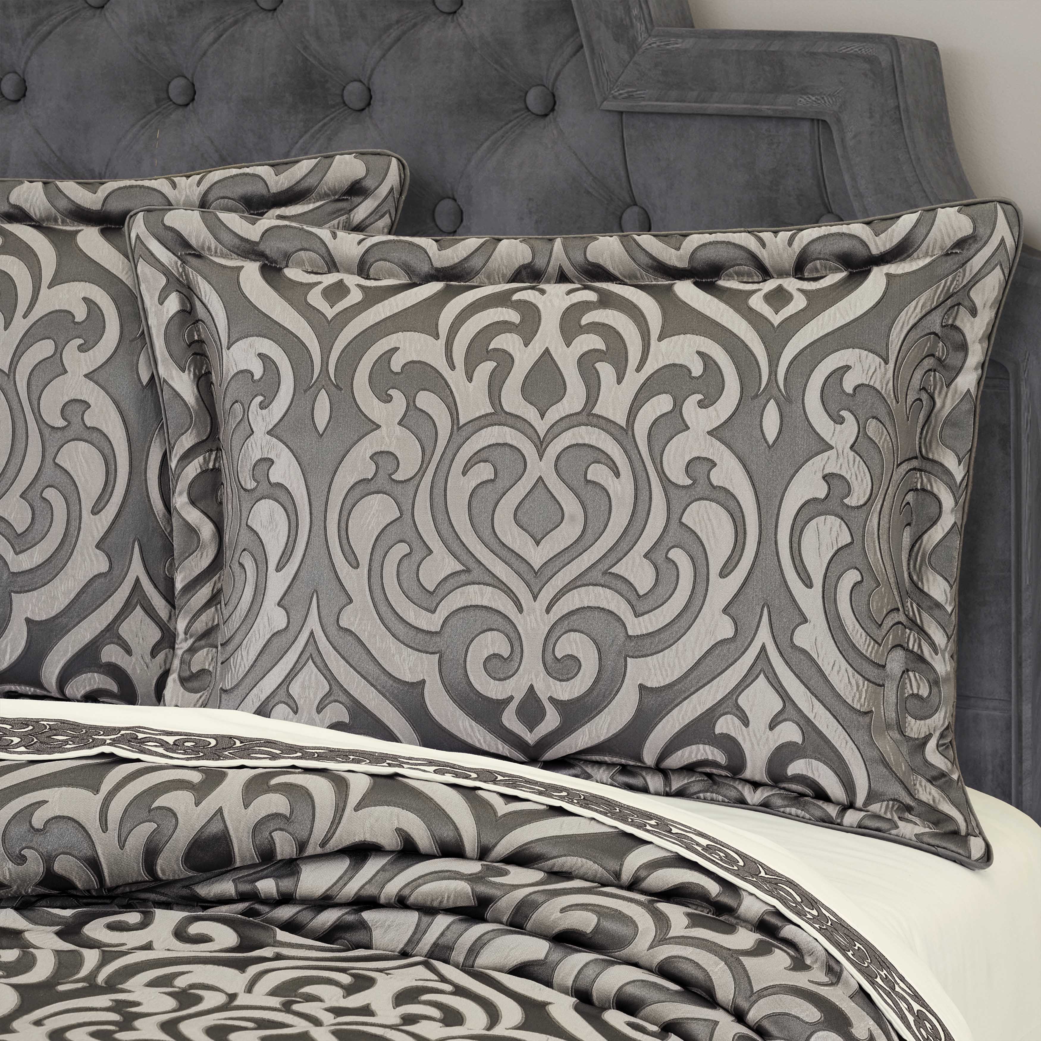 BoleroSilver4PieceComforterSet-2
