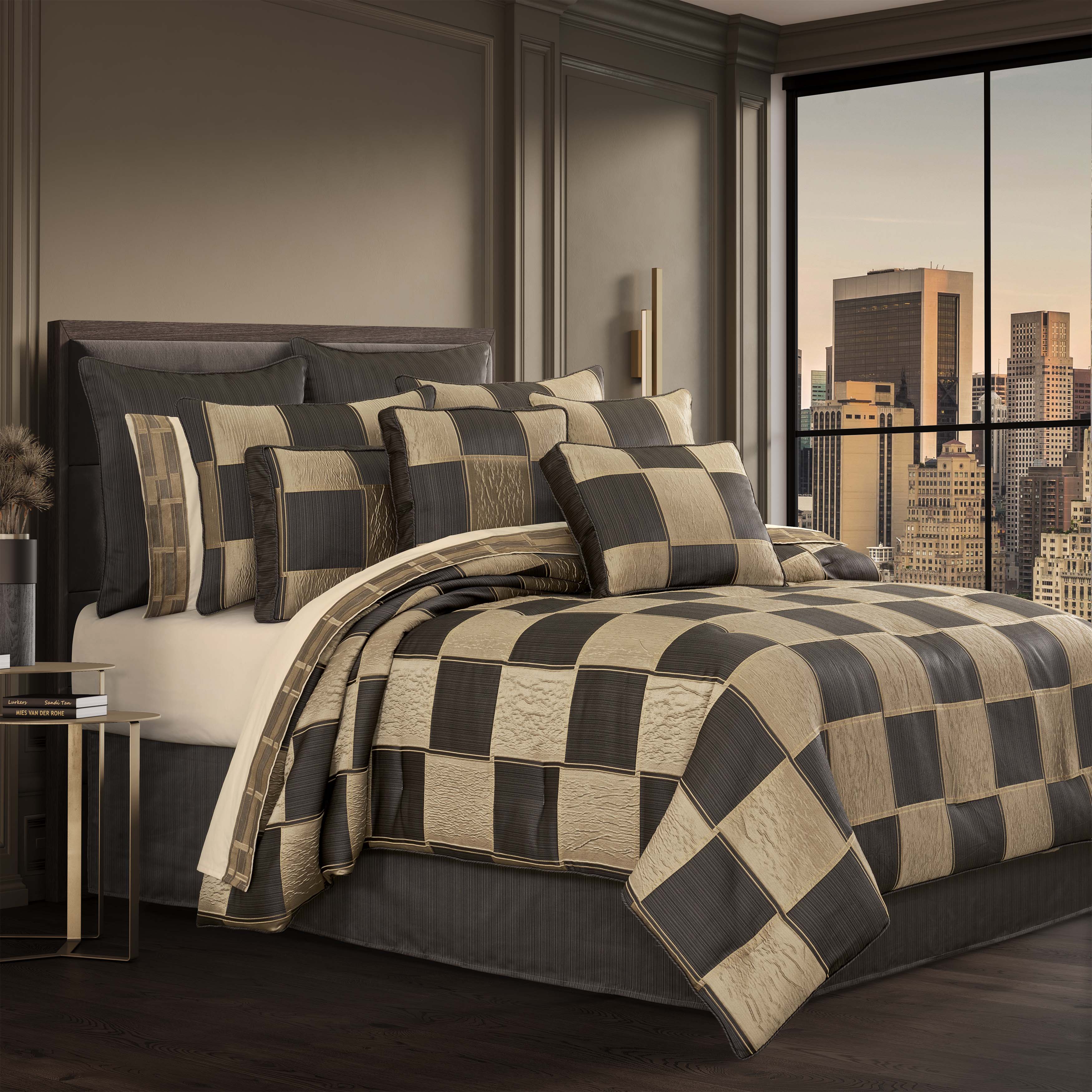 BrandoBronze4PieceComforterSet
