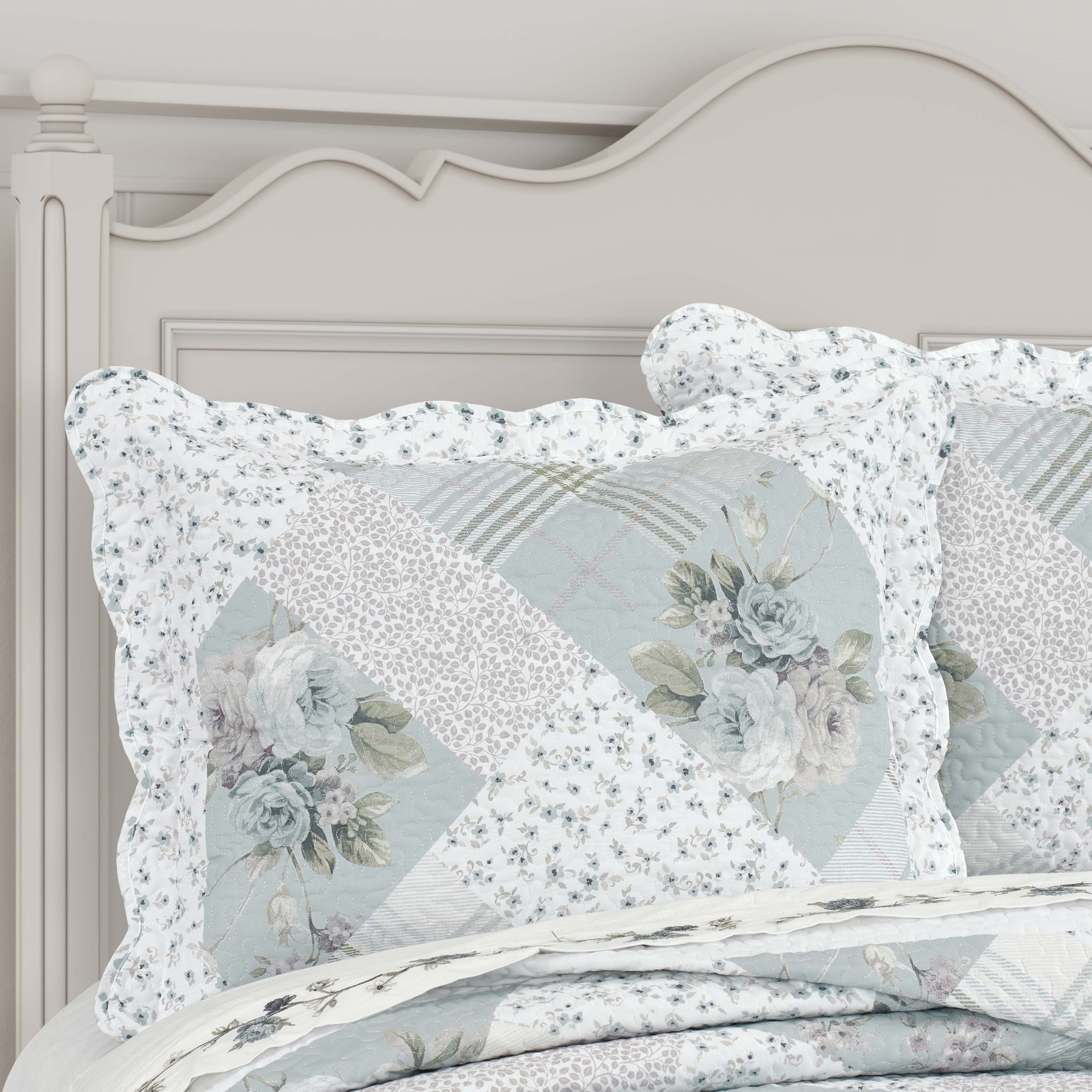 BungalowSpa3PieceQuiltSet-2_777d4df5-0862-4f5a-8199-a7db419ce9a9