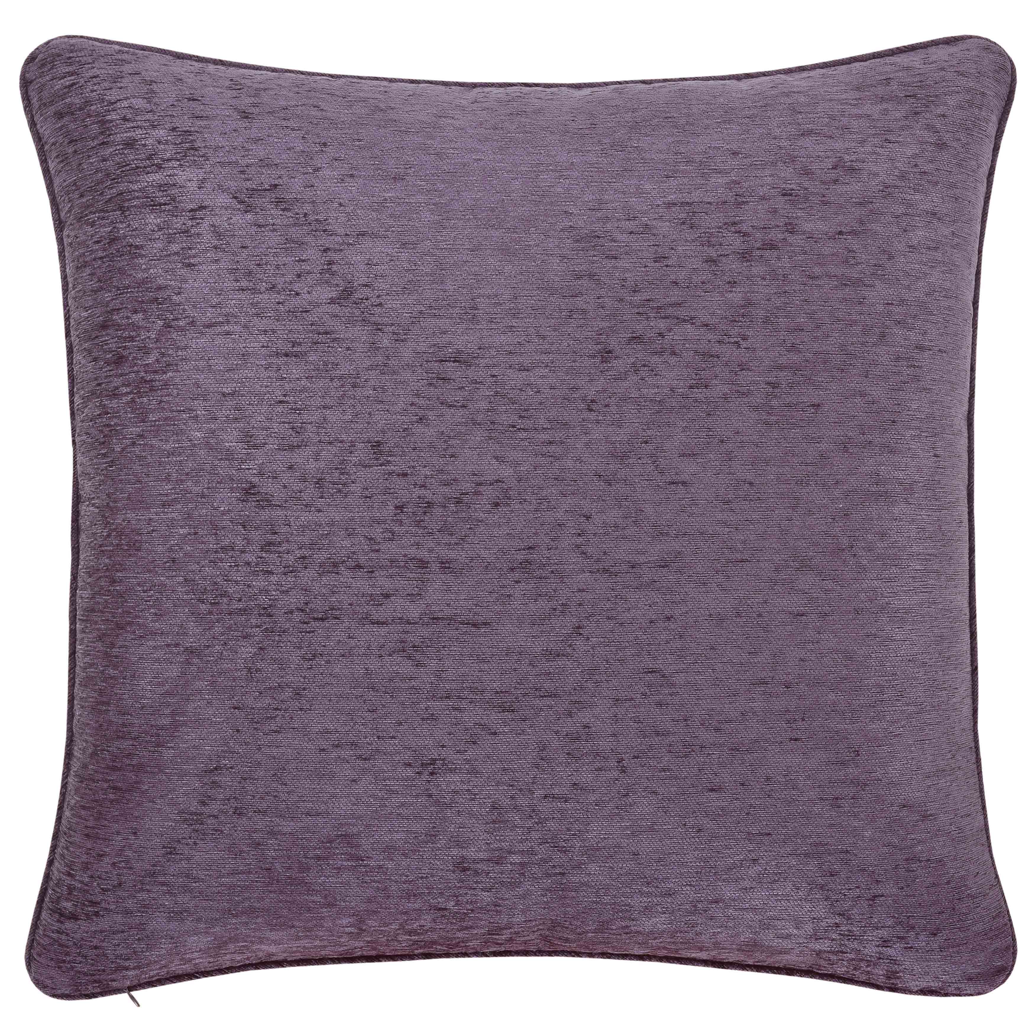 DominiqueLavenderEuroSham_aa7e72c3-e9e0-4031-acbb-23be01ce3ac0