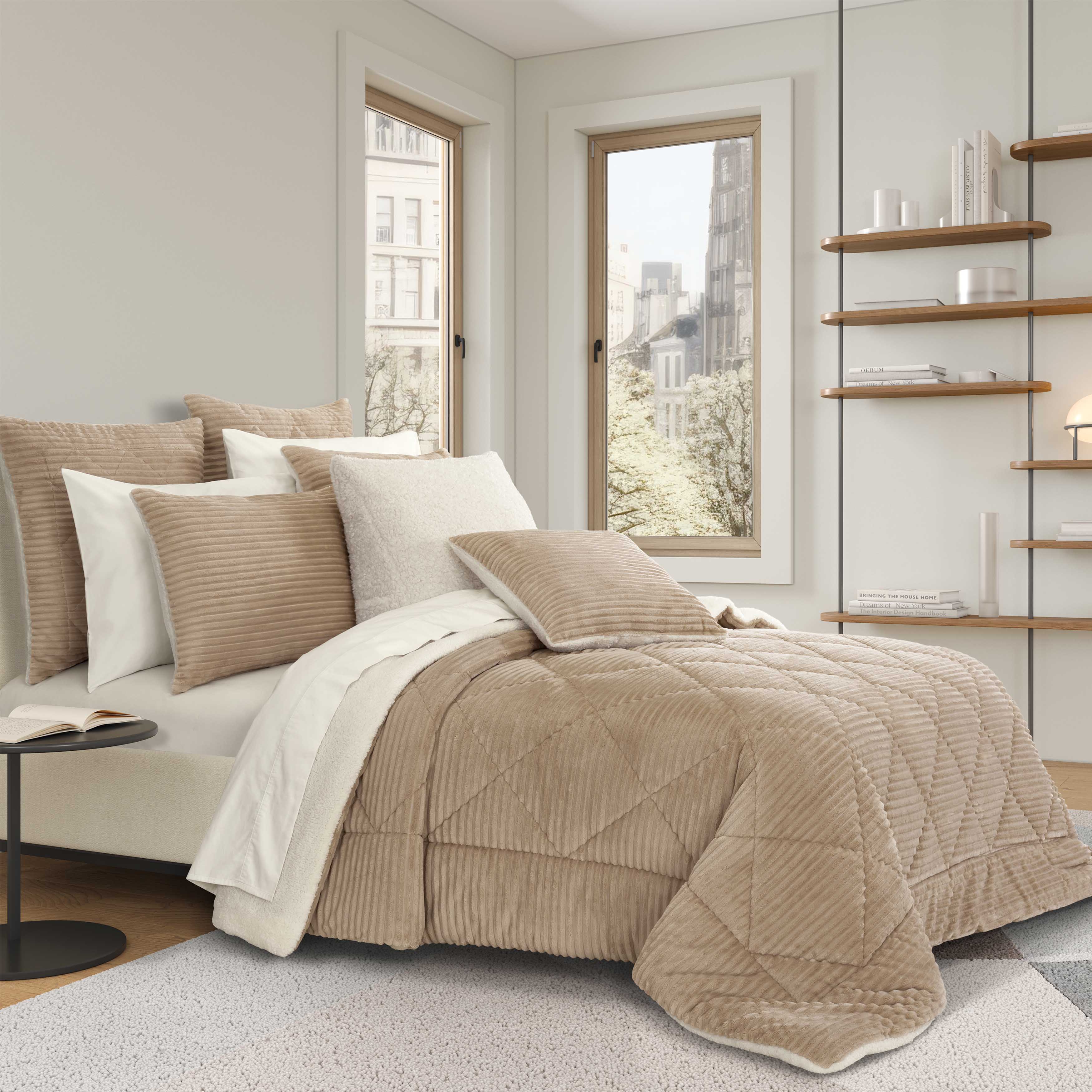 EverettBeige3PieceComforterSet-1