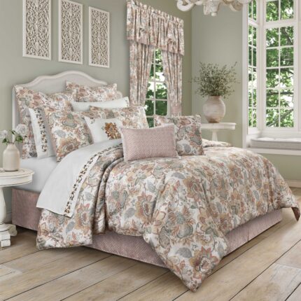 Janessa Comforter Set