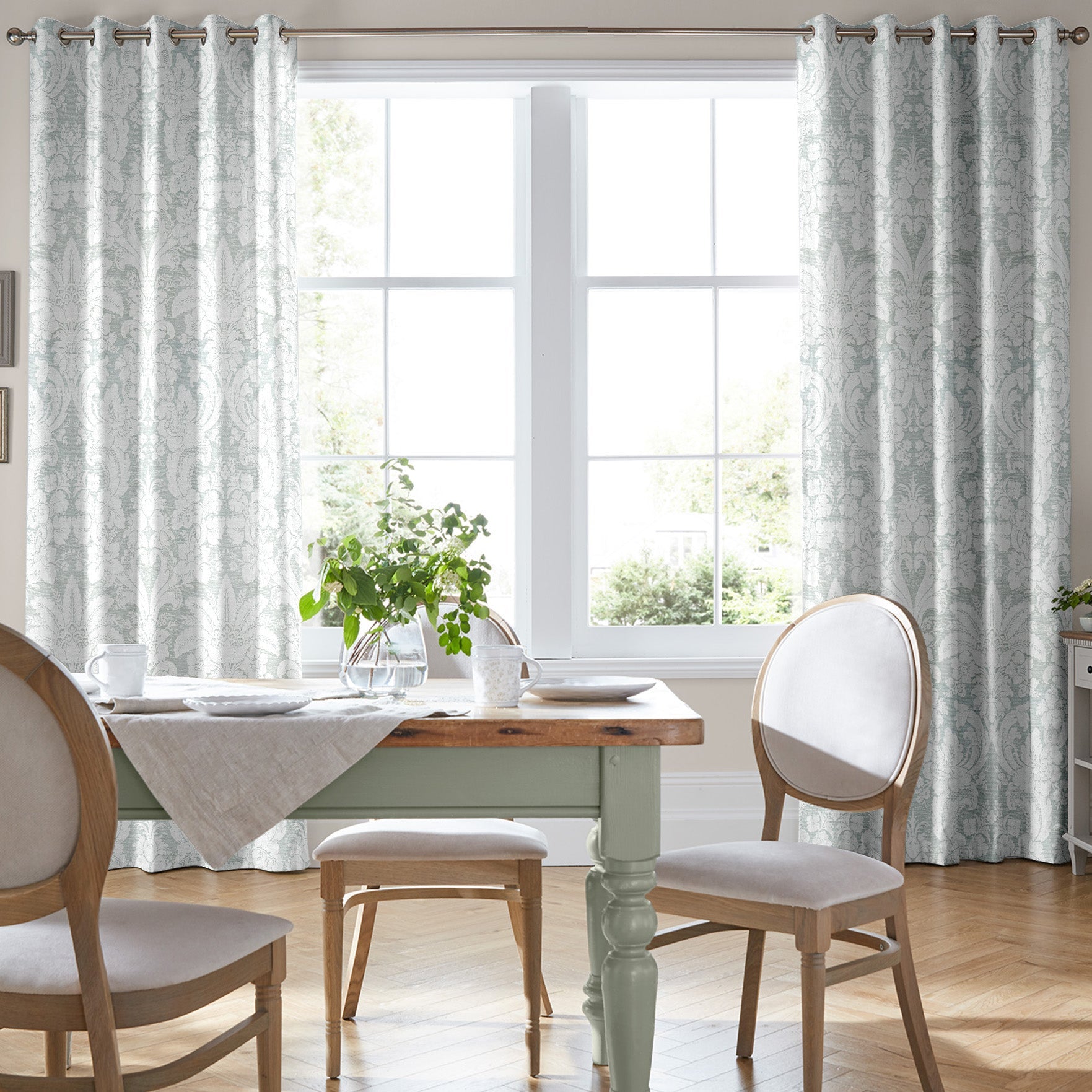 LAUF-0180_Martigues-Smoke-Green_Curtain-Cameo_27dfbdd6-03cd-4542-8fa5-428891941623