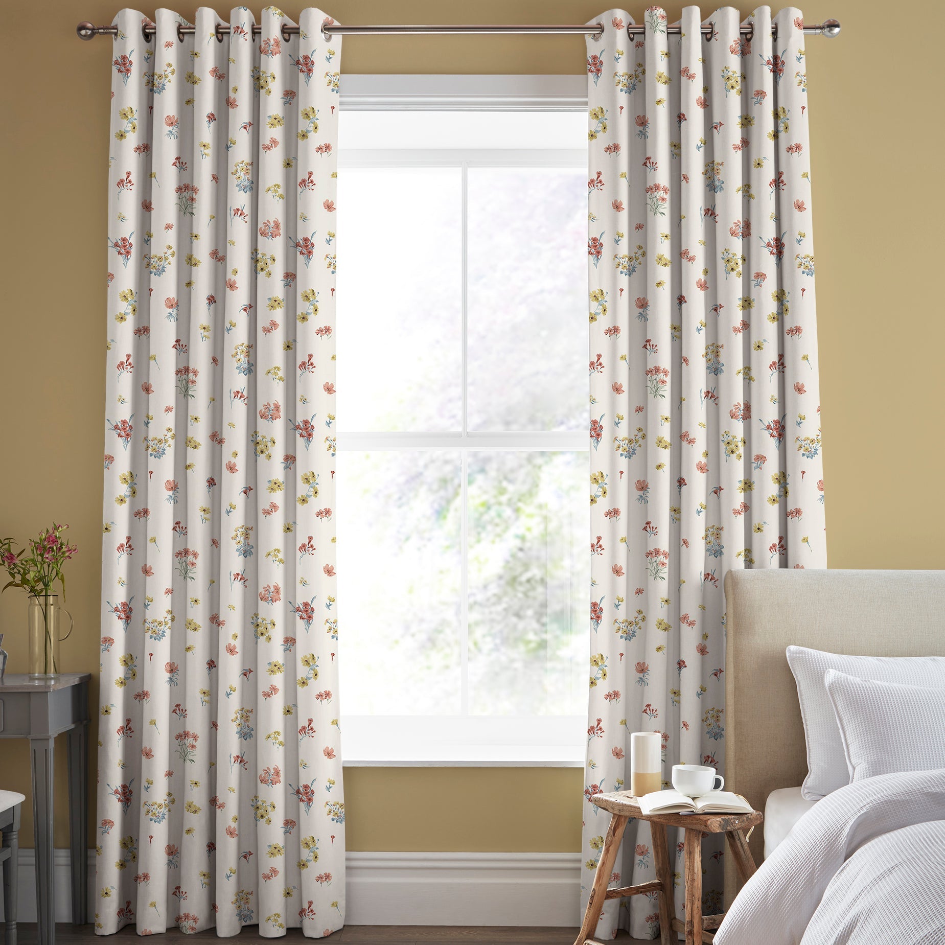 LAUF-0360GPF_Megan-Ochre-Yellow_Curtain-Cameo_0a1b00df-5dd3-4d1a-acfb-cf66adf0c79f