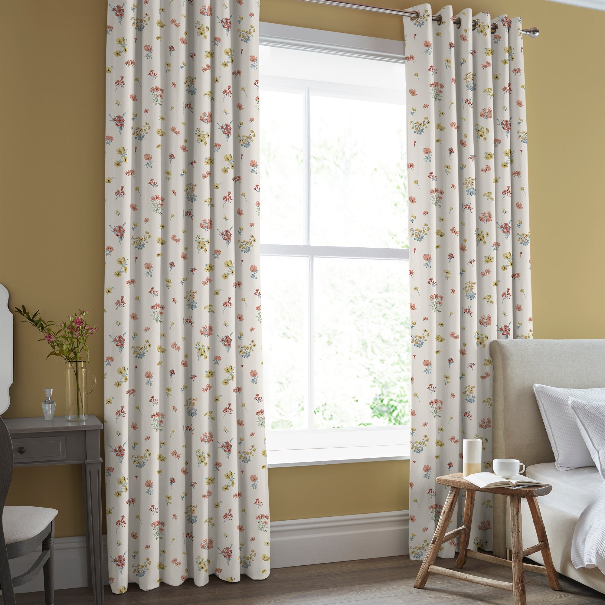 LAUF-0360GPF_Megan-Ochre-Yellow_Curtain-Life