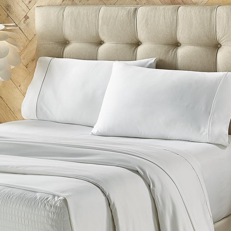 Royal_Fit_White_Sheet_Set1_e8137816-d649-4170-bbe6-0e7e9ca080fc
