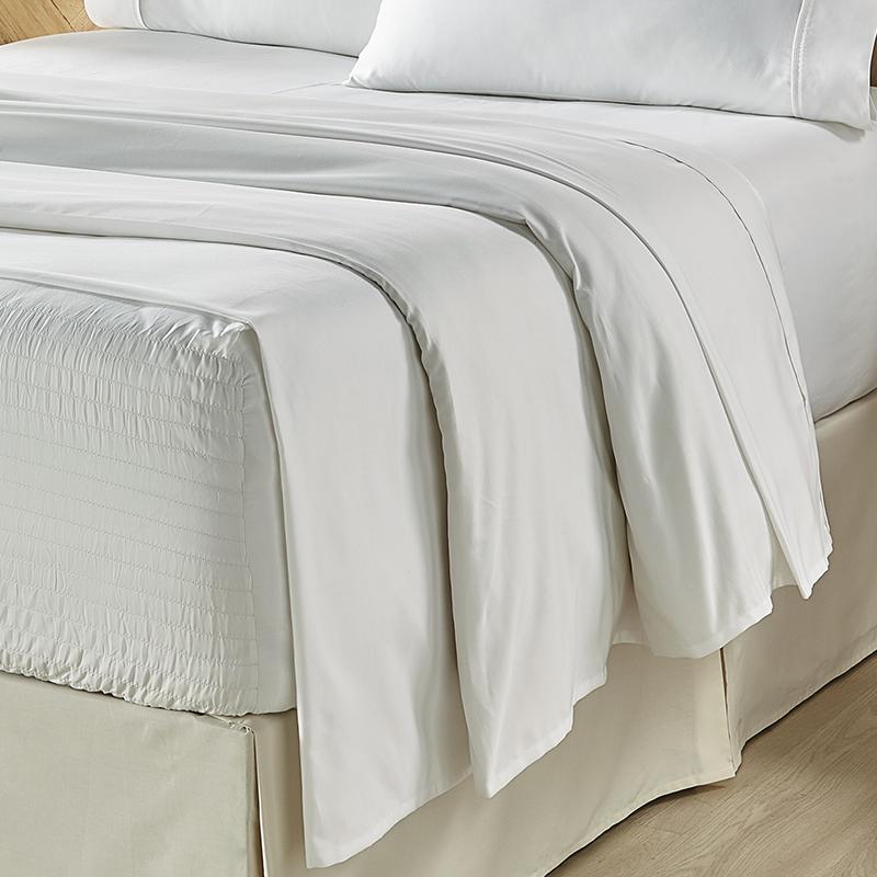 Royal_Fit_White_Sheet_Set2_1d1b8e40-bfb6-4c3c-9e39-ff8ed3a5b97a